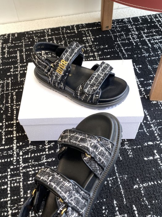 Sandals women's фото 6