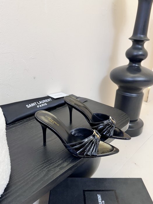 Босоножки фото 2