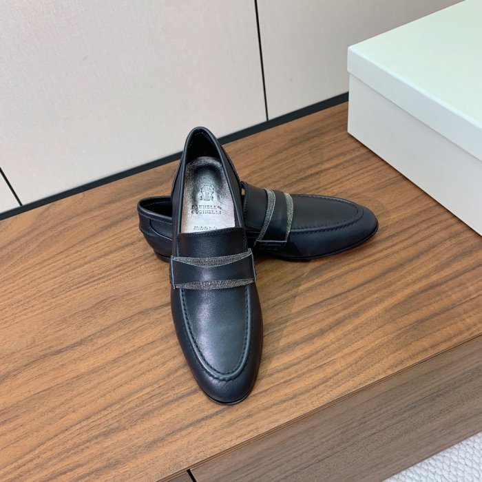 Лоферы женские фото 6