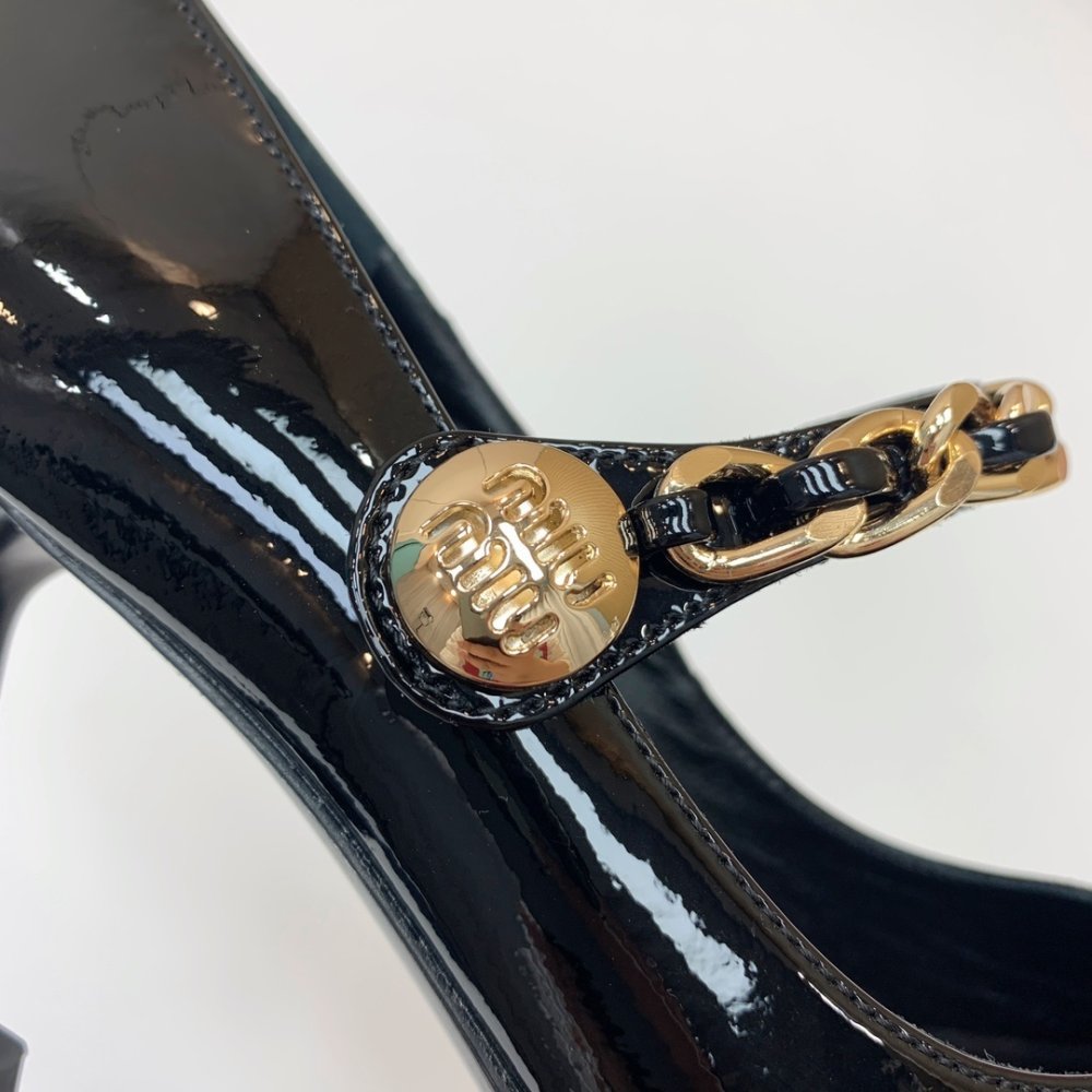 Босоножки фото 7