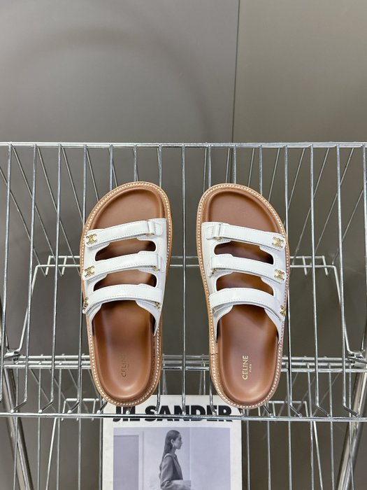 Шлепанцы фото 6