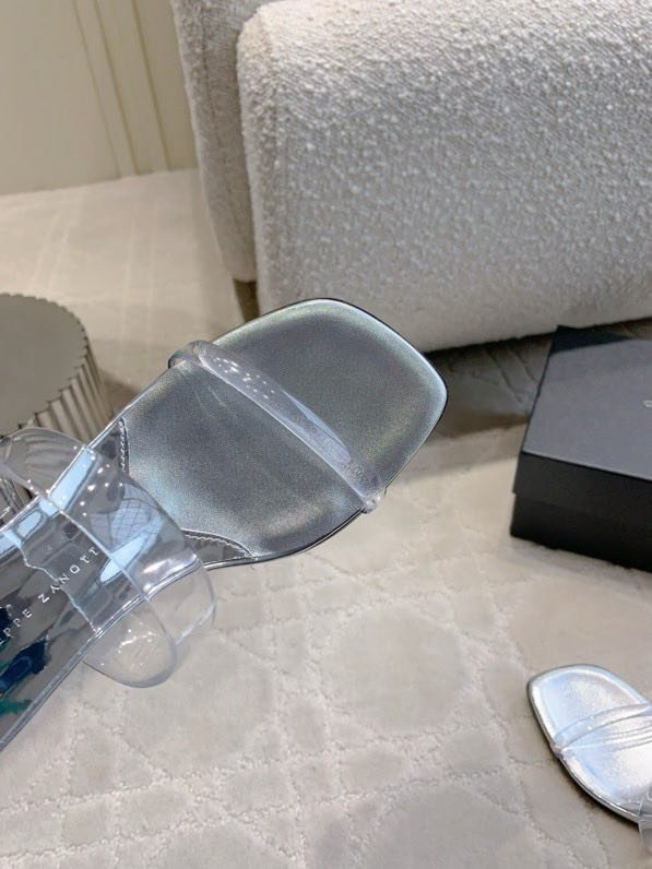 Босоніжки фото 8