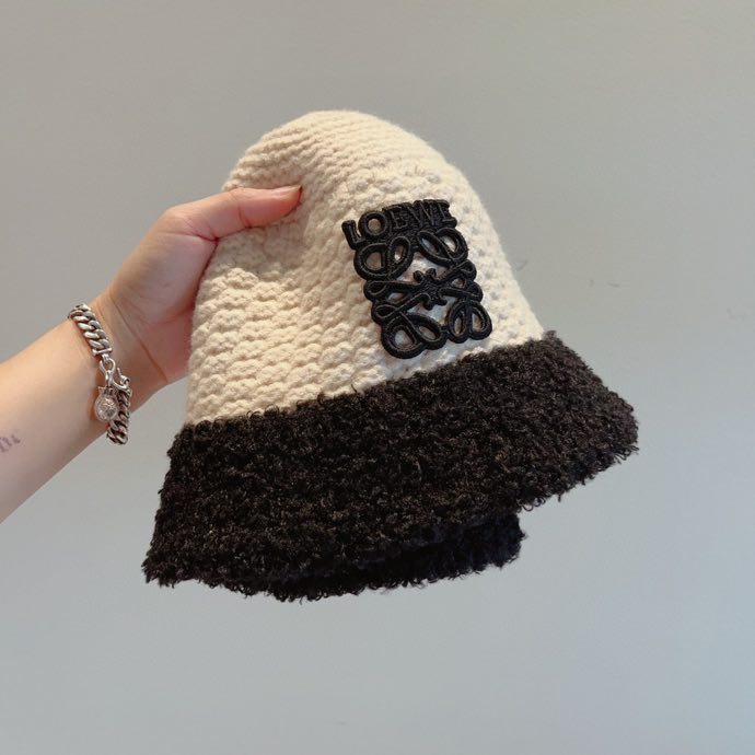 Knitted woolen a cap women's фото 6