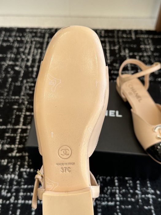 Босоножки фото 9