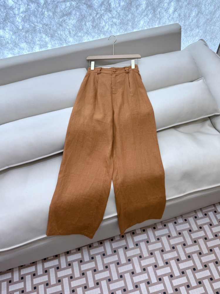 Костюм женский фото 7