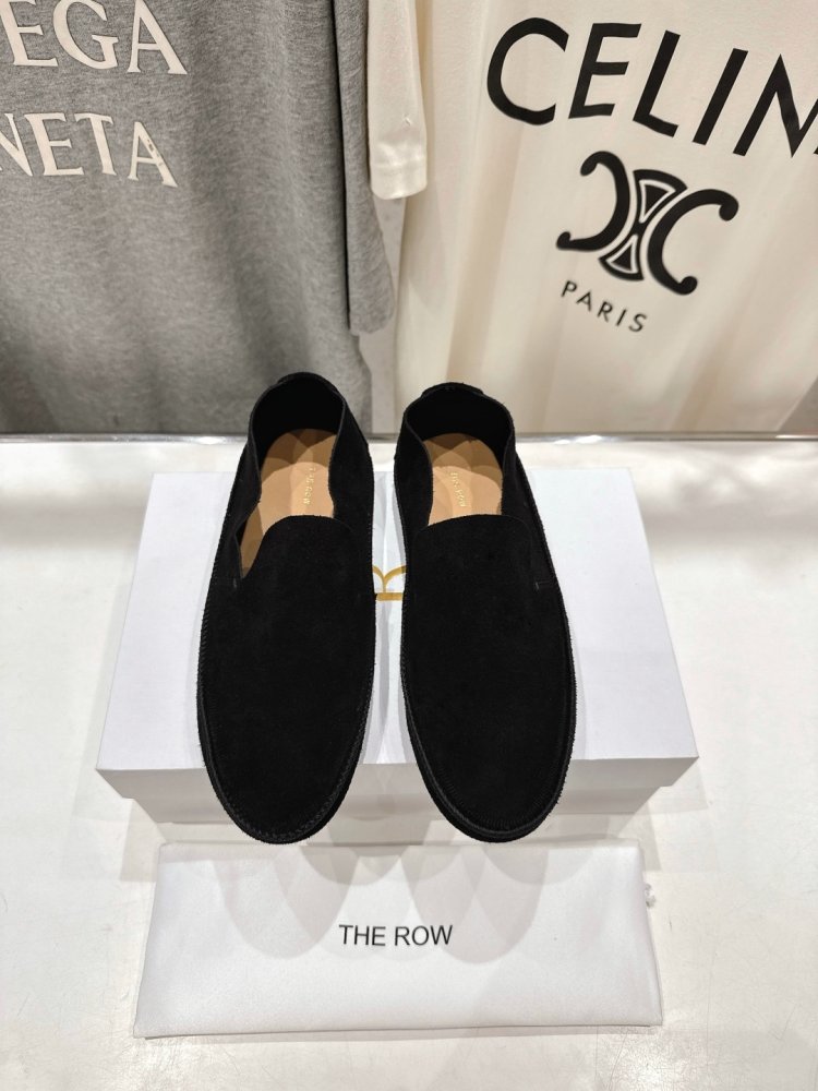 Туфлі жіночі