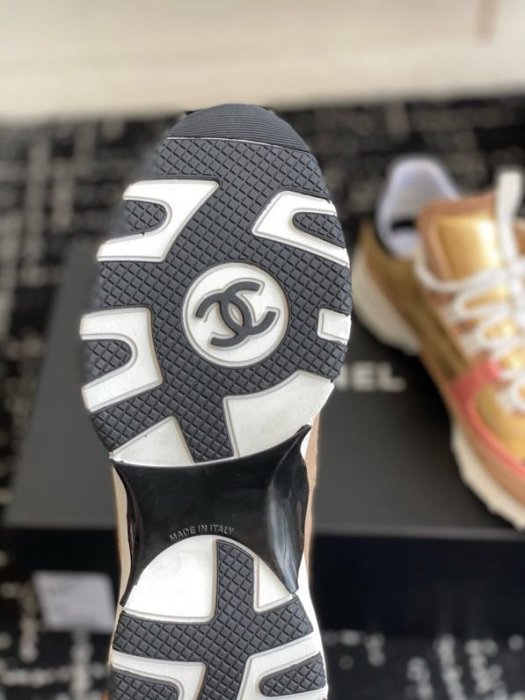 Sneakers фото 4