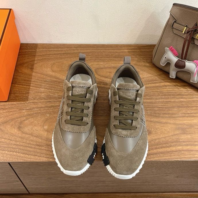 Кроссовки фото 4