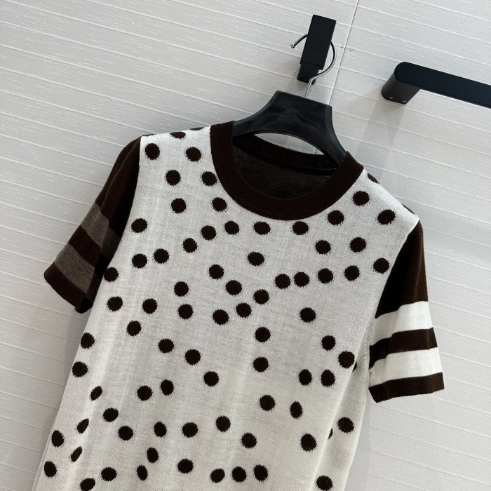 Футболка женская фото 2