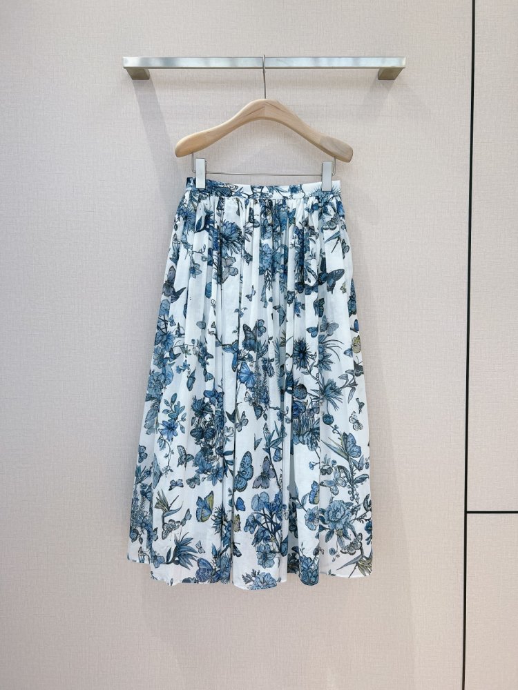 Skirt secondary length from high waist