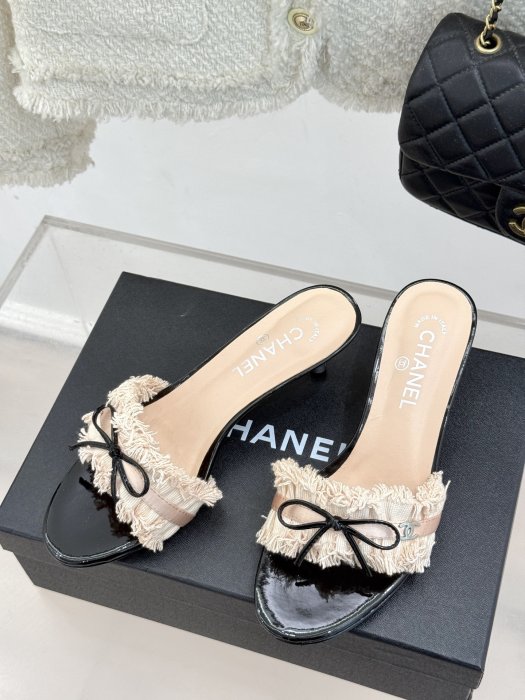 Босоножки фото 2