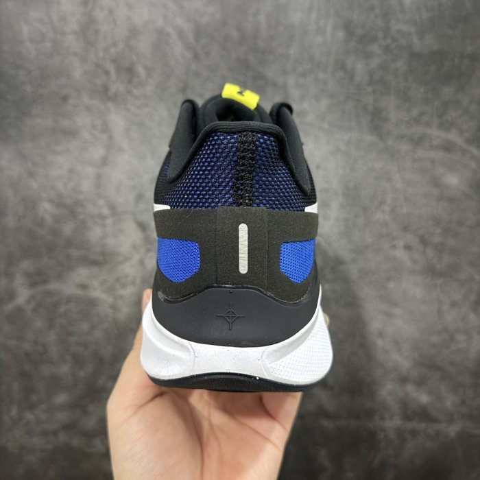 Кроссовки Nike Air Zoom Structure 25 фото 4