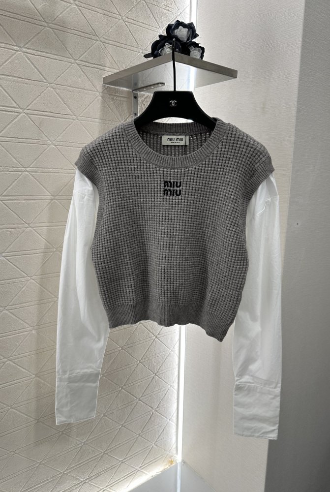 Кофта женская