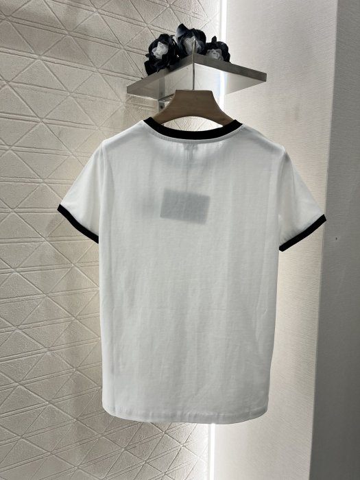 Футболка женская фото 2