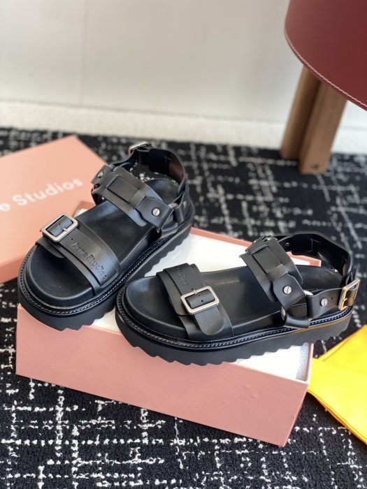 Сандалі жіночі фото 3