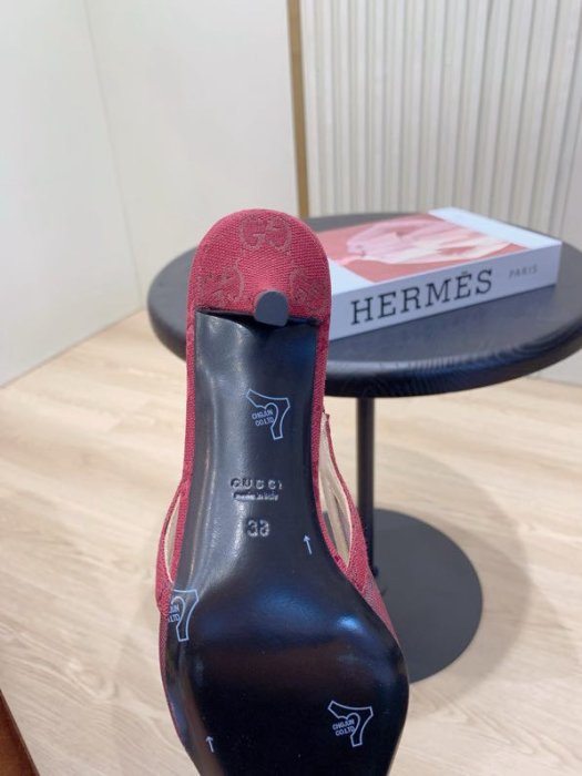 Босоножки фото 6