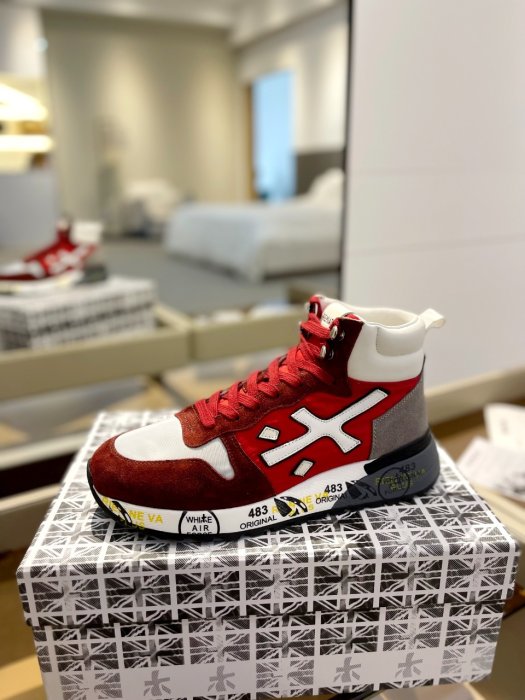 Sneakers Premiata Lander Trainers