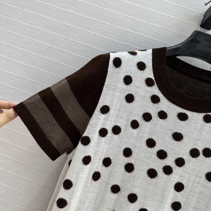 Футболка женская фото 3