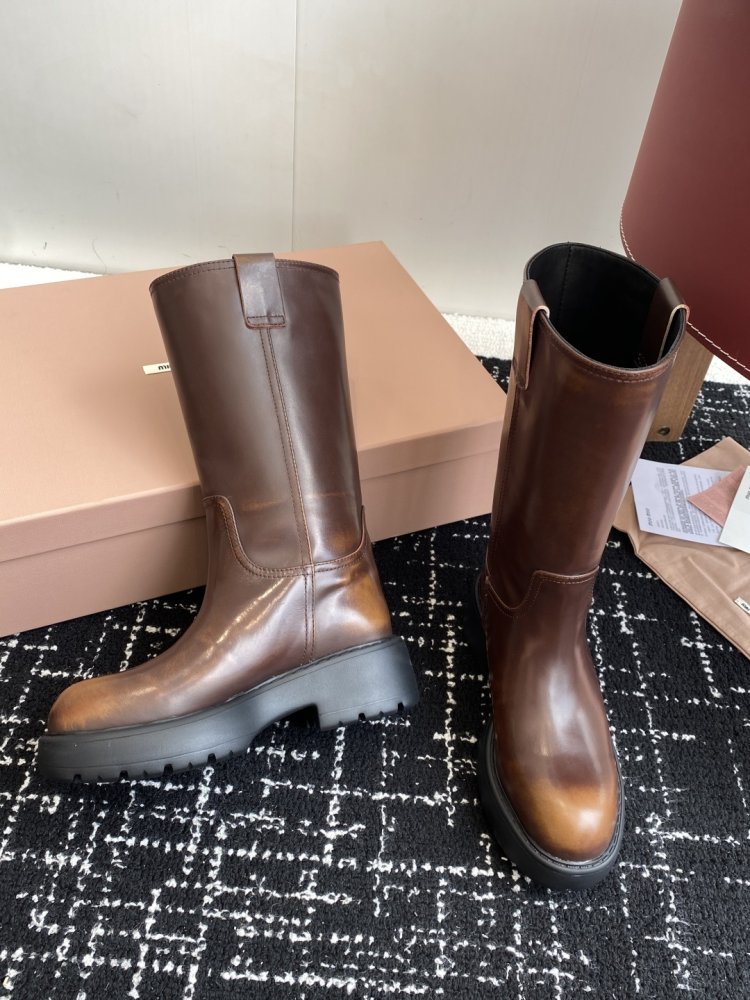 Boots women's фото 5