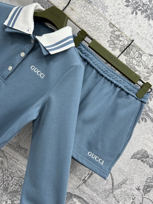 Costume female фото 6