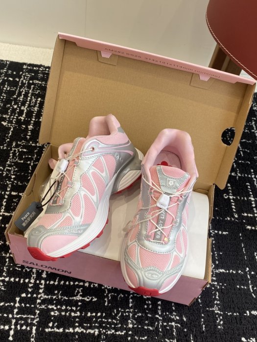 Sneakers women's SALOMON XT WHISPER фото 5