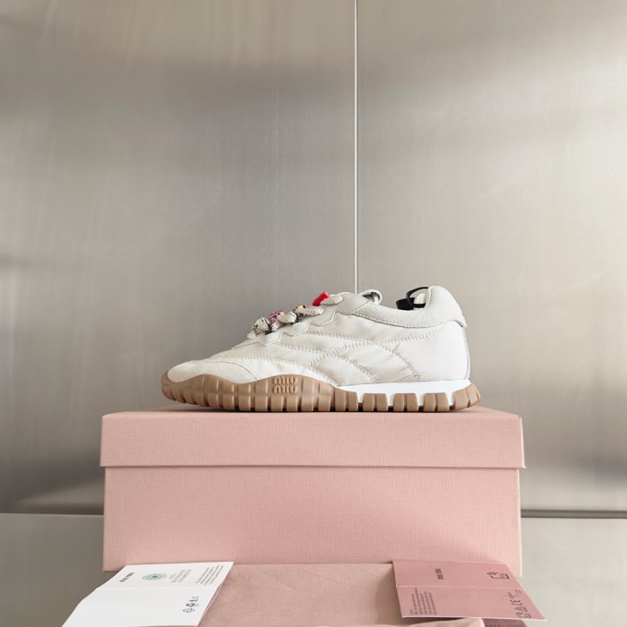 Sneakers Miu Miu Tyre фото 5