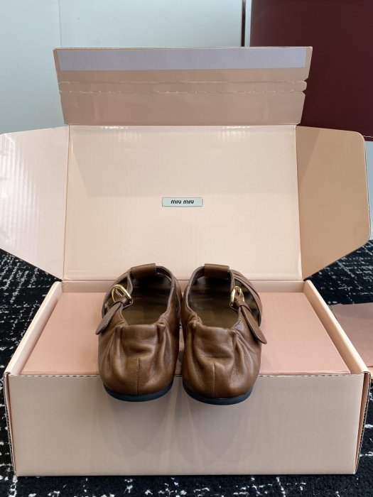 Sandals women's фото 8