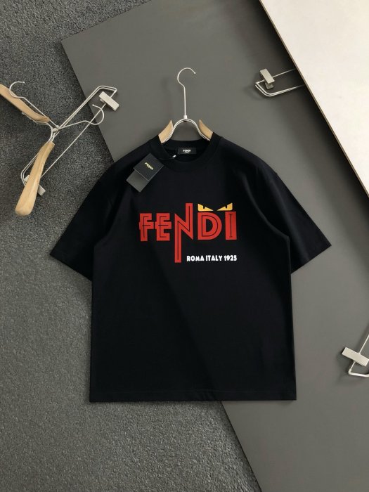 T-shirt men's