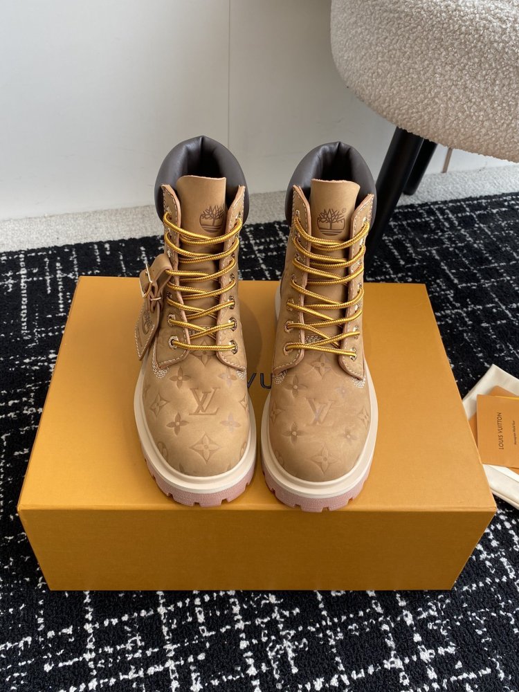 Ботинки женские Louis Vuitton x Timberland