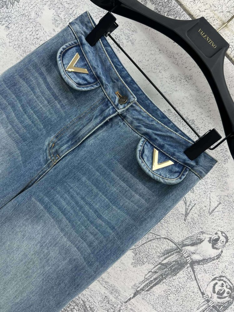 Джинси жіночі фото 2