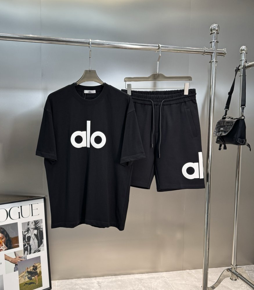 Костюм мужской