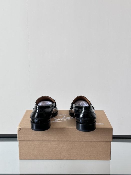 Туфлі чоловічі фото 8