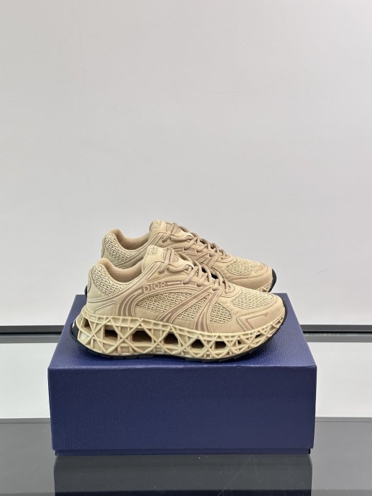Sneakers men's