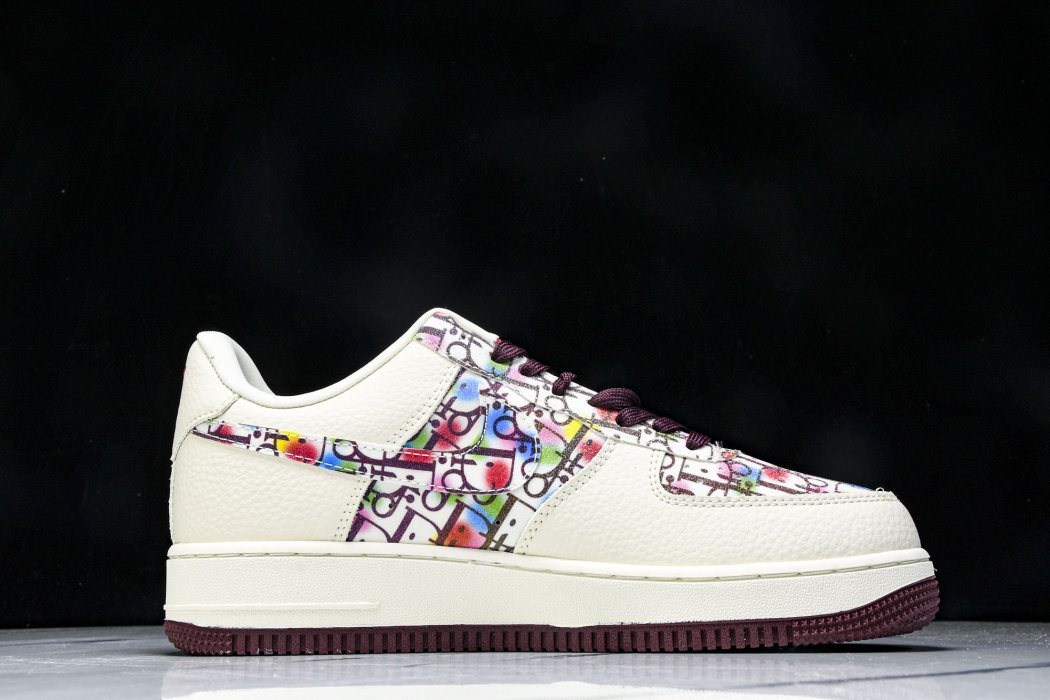 Кроссовки Nike Air Force 1'07 Low фото 3