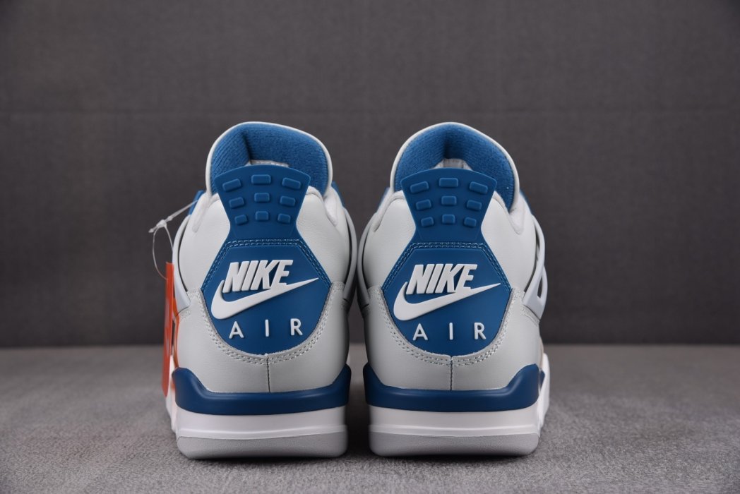 Кроссовки Air Jordan 4 Retro Military Blue фото 5