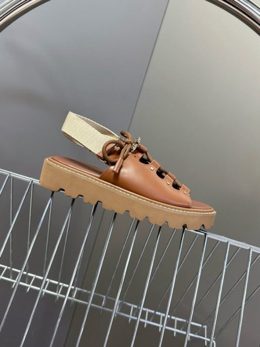 Сандалии женские фото 2