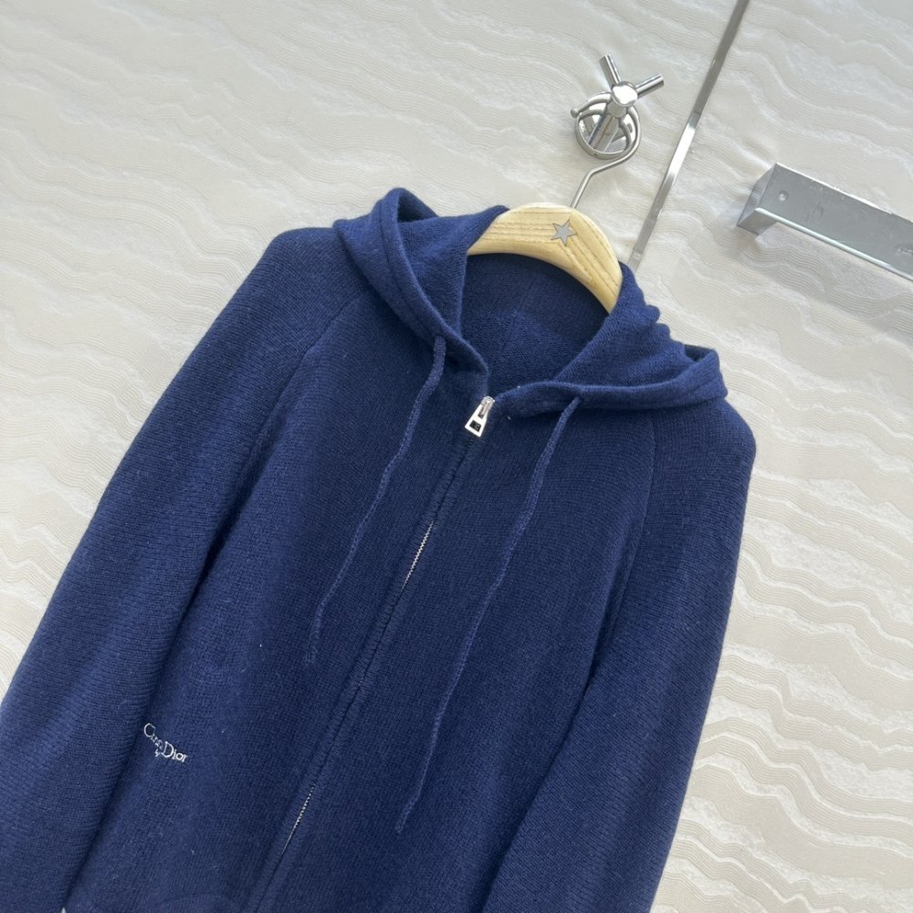 Кофта жіноча фото 2