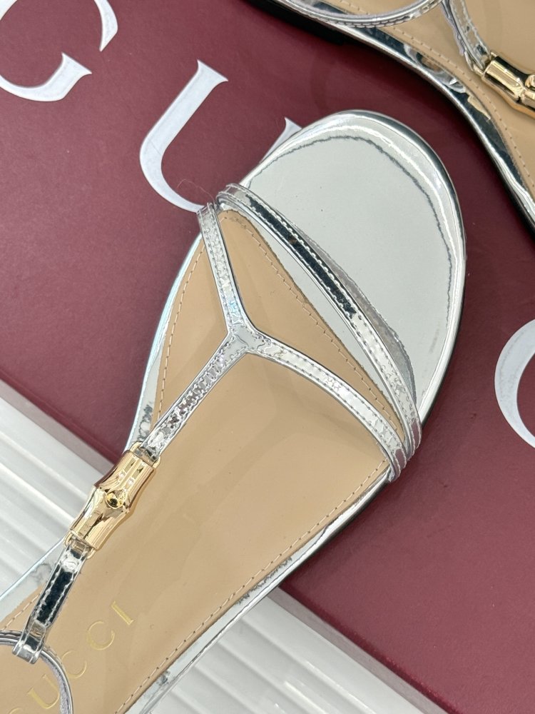 Босоножки фото 7