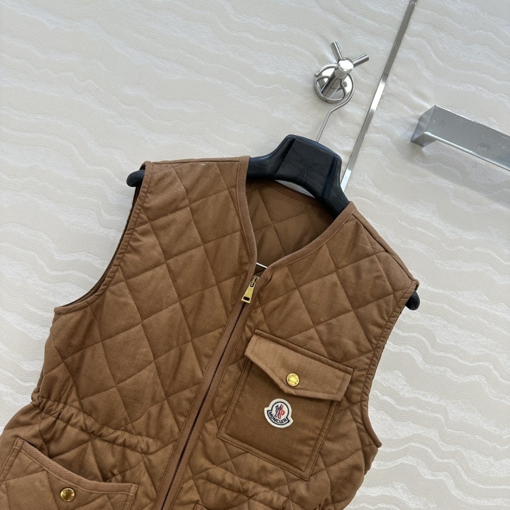 Vest female фото 2