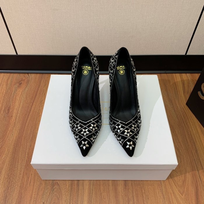 Туфлі жіночі