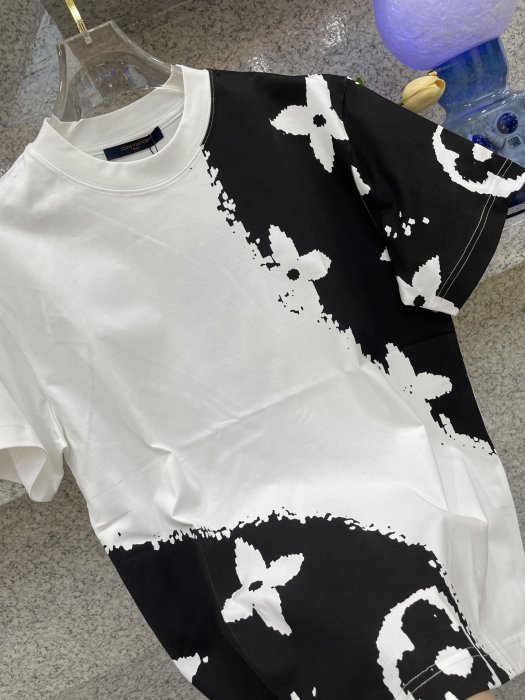 T-shirt men's фото 6