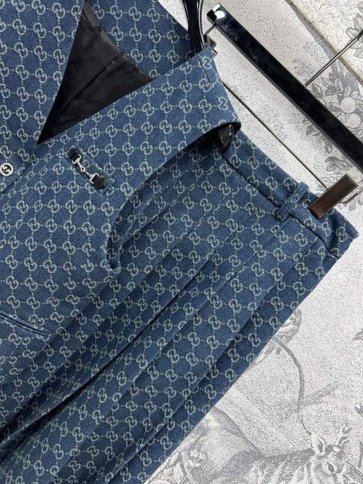 Costume female фото 8