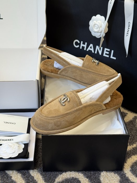 Туфли женские фото 4