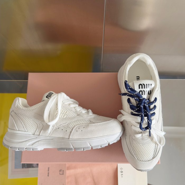 Кроссовки фото 2