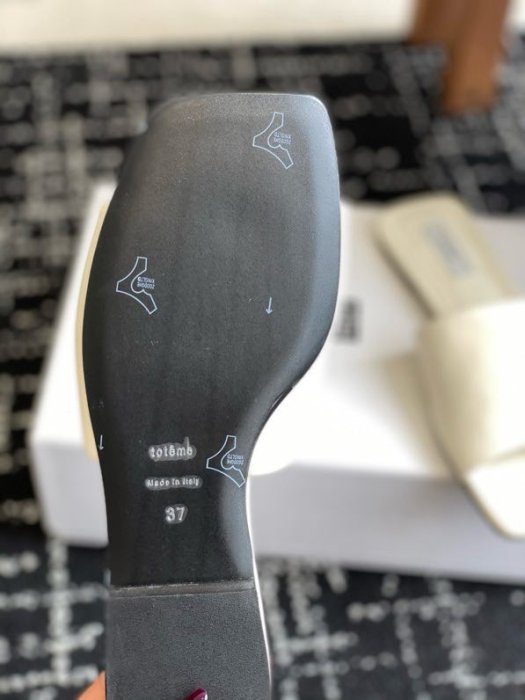 Шлепанцы фото 4