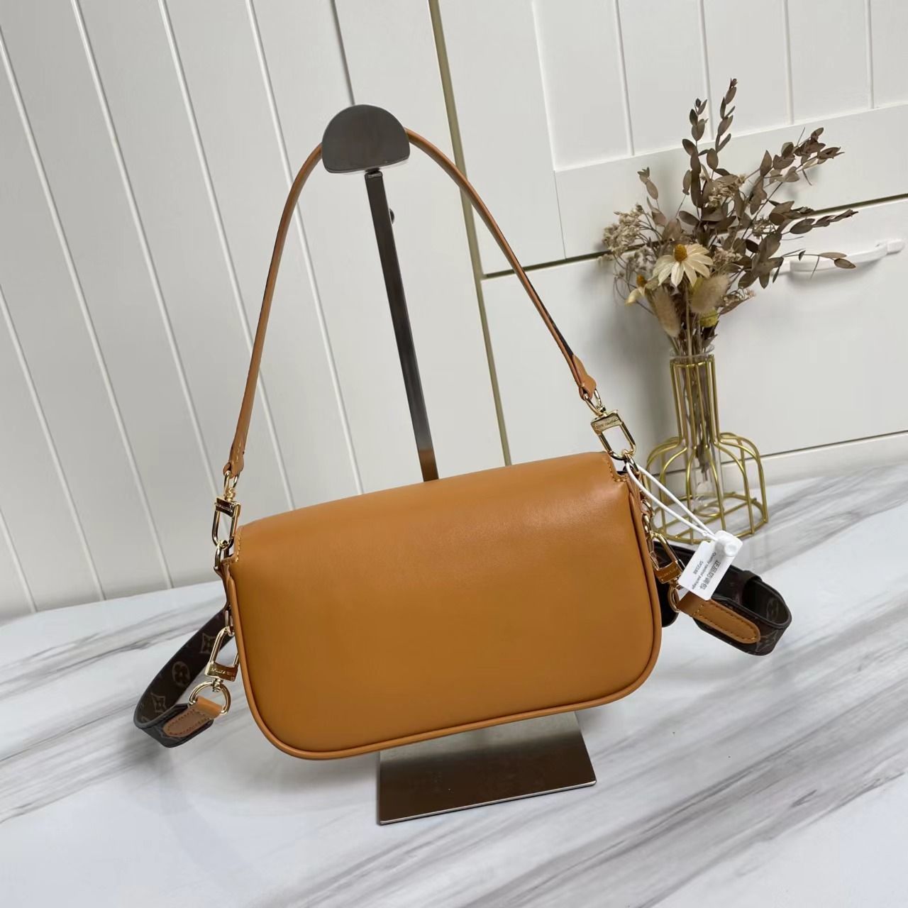A bag Swing Fashion Leather 24 cm фото 6