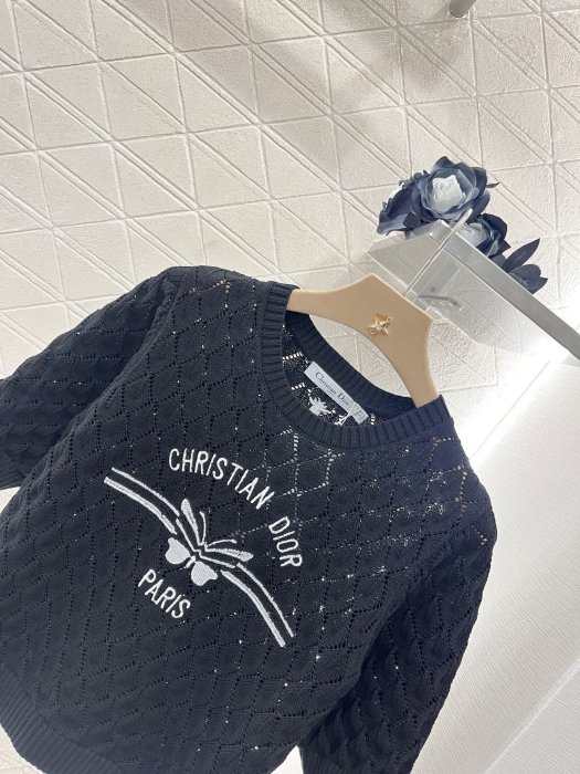 Футболка женская фото 3