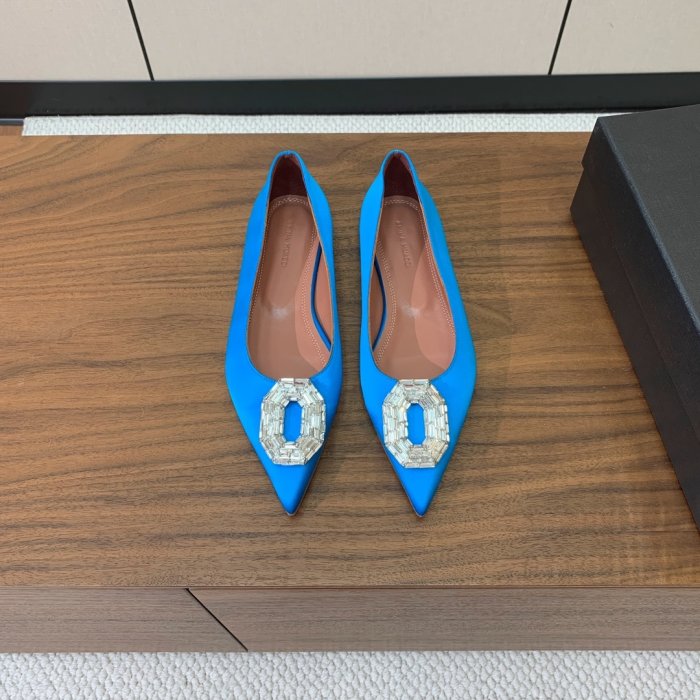 Туфлі жіночі