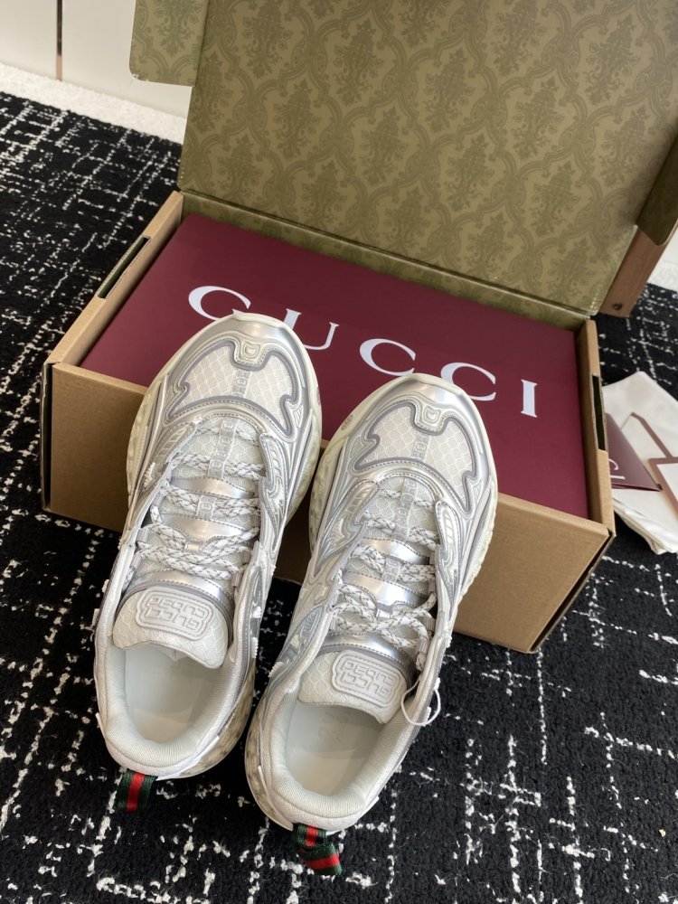 Кроссовки Gucci cub3d фото 4