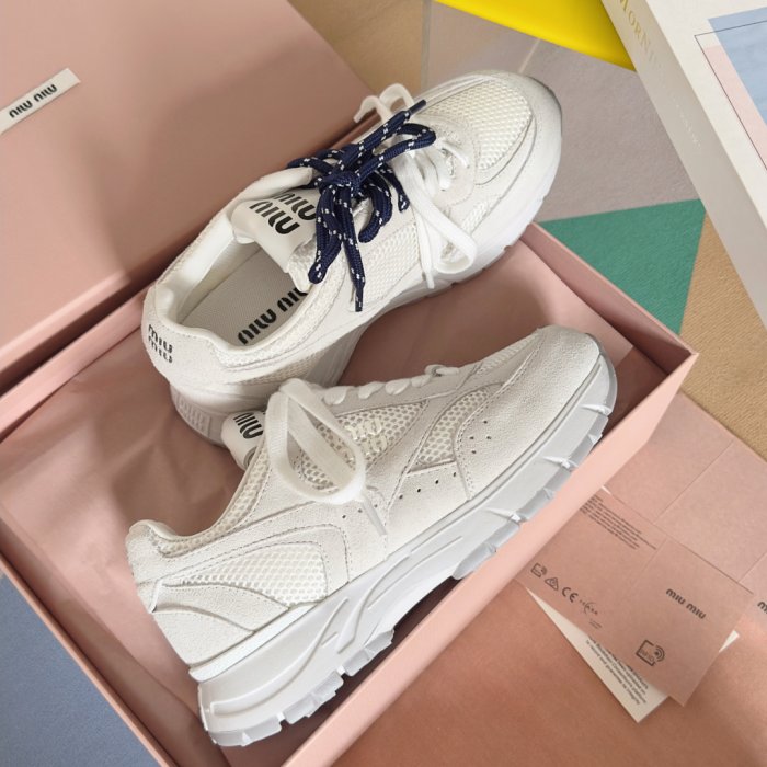 Кроссовки фото 4